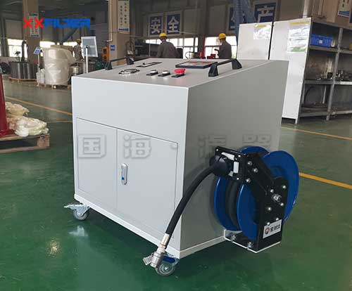 PLC控制變速箱齒輪油定量自動加注機