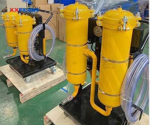 加注新油過濾高精度濾油機